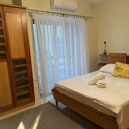 Amery 3 Bedroom In *